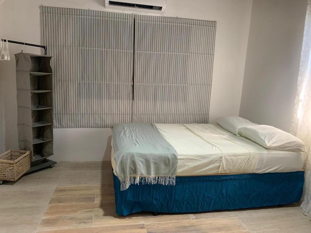 Joebi'S House Walking Distance To Rocky Cay Beach Ideal For Families Or Groups Buenavista  المظهر الخارجي الصورة
